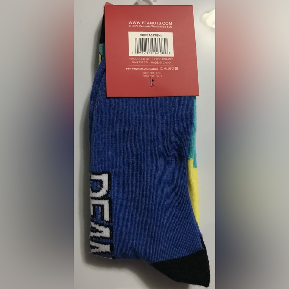 Snoopy Socks - Picture 2 of 5
